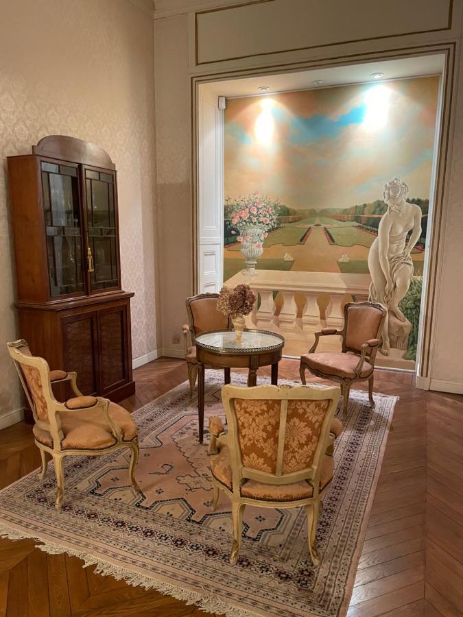 Chateau De Praslins Nogent-sur-Vernisson Bagian luar foto